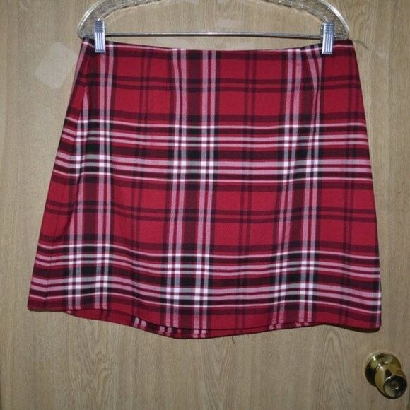 Love Life Red & Pink Plaid Preppy Winter Party Casual Skirt - Picture 7 of 7